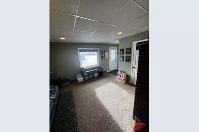 604 7th Avenue SW, Pipestone, MN 56164 - Photo 7