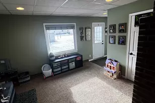 604 7th Ave SW, Pipestone, MN 56164 - Photo 7