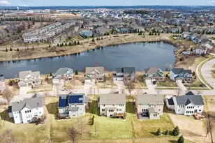 1583 Bluewater Ln, Woodbury, MN 55129 - Photo 85