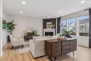 1583 Bluewater Ln, Woodbury, MN 55129 - Photo 9