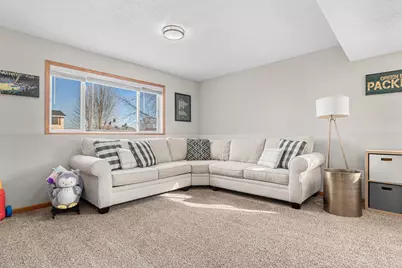 326 Braeburn Drive, Shakopee, MN 55379 - Photo 17