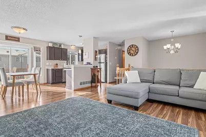 326 Braeburn Drive, Shakopee, MN 55379 - Photo 5