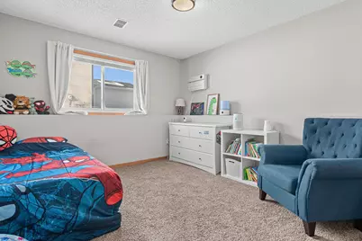 326 Braeburn Drive, Shakopee, MN 55379 - Photo 23