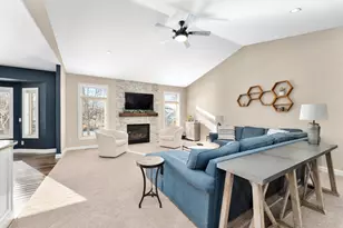 3139 Anric Dr, Eau Claire, WI 54701 - Photo 9