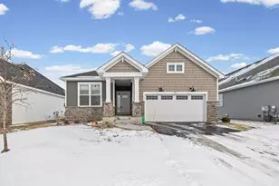 3825 Henna Ave N, Oakdale, MN 55128 - Photo 3