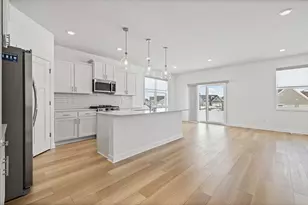 3825 Henna Ave N, Oakdale, MN 55128 - Photo 5