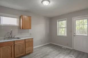 1183 Edgerton St, Saint Paul, MN 55130 - Photo 5