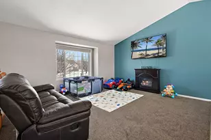 103 Dresden Ln, Waverly, MN 55390 - Photo 5