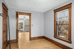 671 Canton St, Saint Paul, MN 55102 - Photo 5