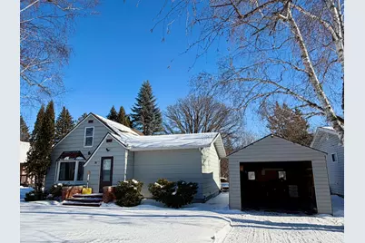 602 Main Avenue N, Roseau, MN 56751 - Photo 1