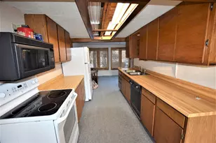 602 Main Ave N, Roseau, MN 56751 - Photo 5