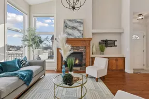 8823 Fraizer Street NE, Blaine, MN 55014 - Photo 5