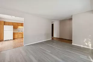 14349 Hemlock Ct S, Apple Valley, MN 55124 - Photo 11