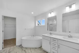 7528 Lotus Ln, Lino Lakes, MN 55038 - Photo 11