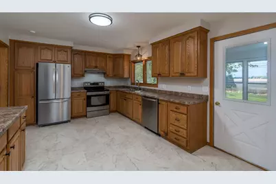 34365 Old Highway 13, Waseca, MN 56093 - Photo 5