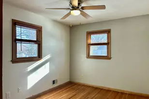 7008 Hill Pl N, Crystal, MN 55427 - Photo 9