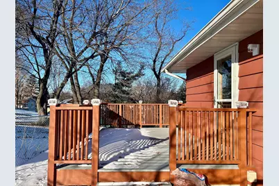 7008 Hill Place N, Crystal, MN 55427 - Photo 5