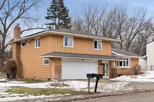 12 Imperial Dr W, West Saint Paul, MN 55118 - Photo 1