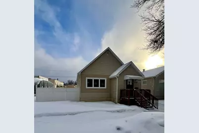 2140 2nd Avenue W, Hibbing, MN 55746 - Photo 3