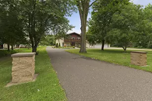 4151 Rice St, Shoreview, MN 55126 - Photo 13