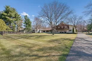 4151 Rice St, Shoreview, MN 55126 - Photo 3