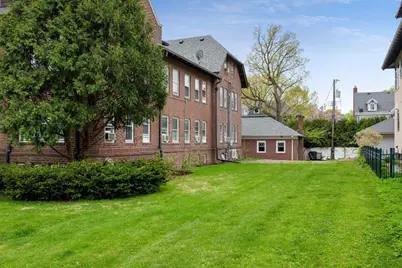 1820 Girard Avenue S #1, Minneapolis, MN 55403 - Photo 3