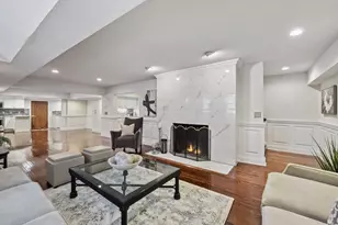 1820 Girard Ave S, Minneapolis, MN 55403 - Photo 27