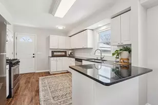 12716 Monterey Ave S, Savage, MN 55378 - Photo 7