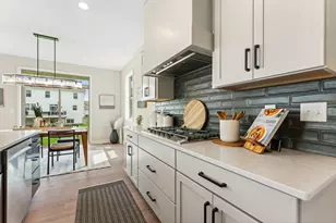 17905 Hidden Creek Trl, Lakeville, MN 55044 - Photo 13