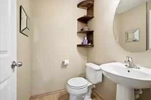 1243 Majestic Ave, Maplewood, MN 55109 - Photo 21