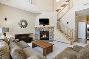 1243 Majestic Ave, Maplewood, MN 55109 - Photo 1