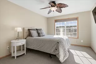 1243 Majestic Ave, Maplewood, MN 55109 - Photo 15