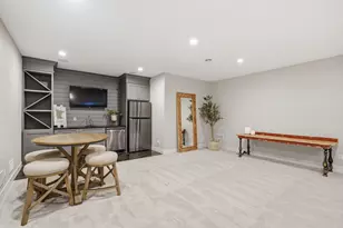 4501 Dunham Dr, Edina, MN 55435 - Photo 61