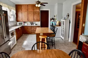 622 7th St, Sibley, IA 51249 - Photo 7