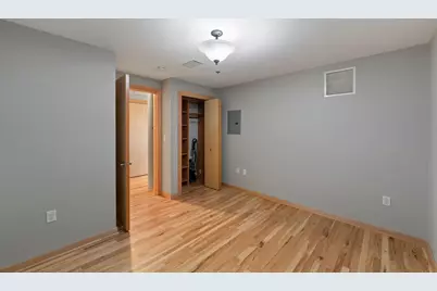 1120 S 2nd Street #813, Minneapolis, MN 55415 - Photo 27