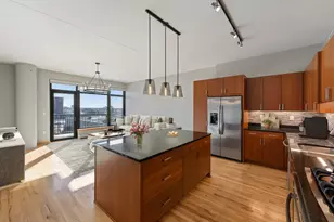 1120 S 2nd St, Minneapolis, MN 55415 - Photo 1