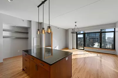 1120 S 2nd Street #813, Minneapolis, MN 55415 - Photo 5