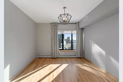1120 S 2nd Street #813, Minneapolis, MN 55415 - Photo 13
