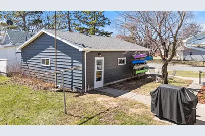 3914 5th Avenue E, Hibbing, MN 55746 - Photo 27