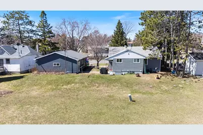 3914 5th Avenue E, Hibbing, MN 55746 - Photo 31