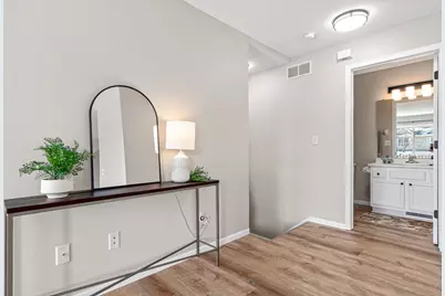 1579 County Road D E #C, Maplewood, MN 55109 - Photo 11