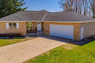 9370 County Rd 27 NW, Pennock, MN 56279 - Photo 27