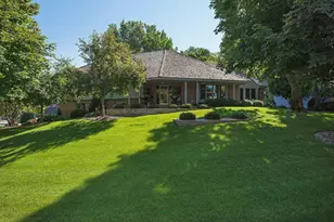 8725 Sandro Rd, Bloomington, MN 55438 - Photo 55