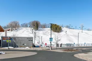 8725 Sandro Rd, Bloomington, MN 55438 - Photo 77