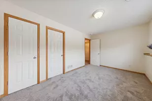 709 Village Pkwy, Circle Pines, MN 55014 - Photo 19