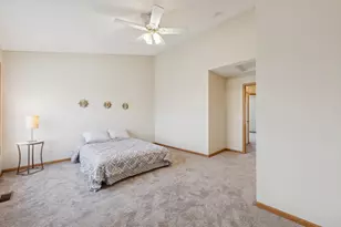 709 Village Pkwy, Circle Pines, MN 55014 - Photo 17