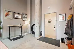 250 Park Ave S, Minneapolis, MN 55415 - Photo 9