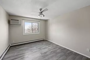 401 E Burnsville Pkwy, Burnsville, MN 55337 - Photo 5