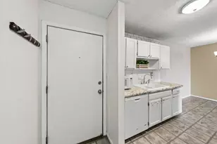 401 E Burnsville Pkwy, Burnsville, MN 55337 - Photo 7