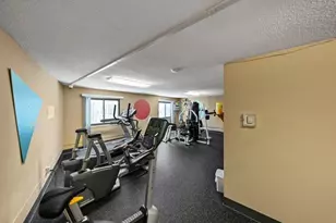 401 E Burnsville Pkwy, Burnsville, MN 55337 - Photo 31